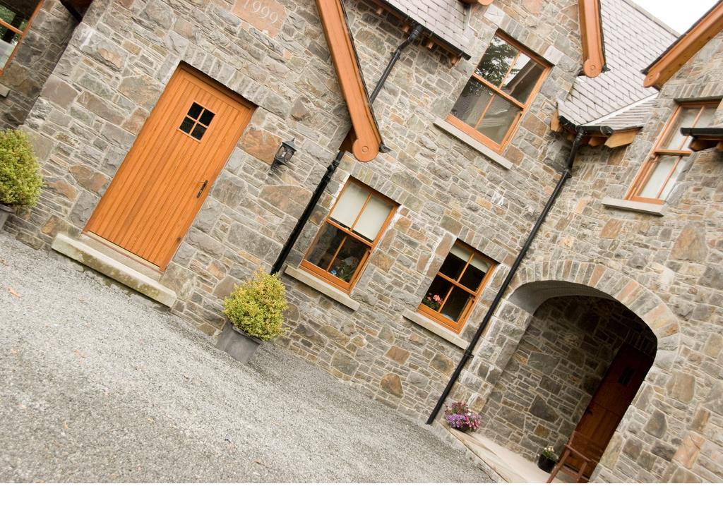 Courtyard Mews Armagh City Exteriör bild